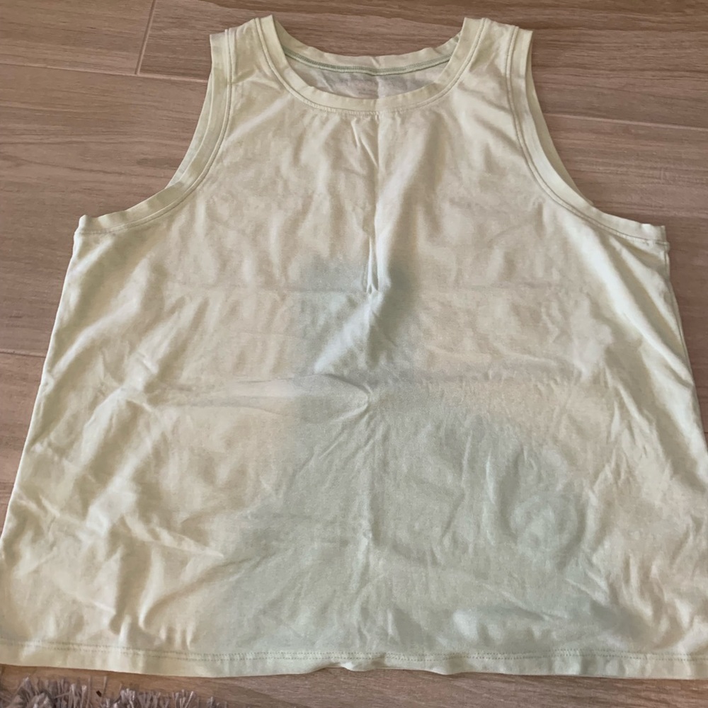 Beyond Yoga cropped tank top